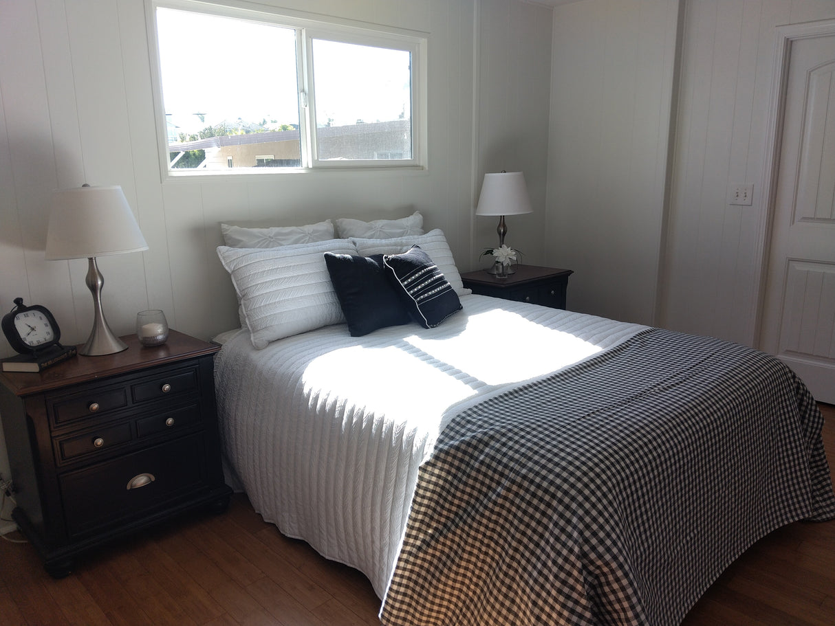 Lakeshore Gardens #113