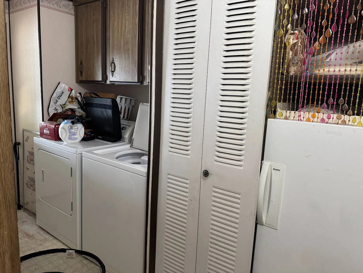 Oakridge Mobile Estates, Space 38