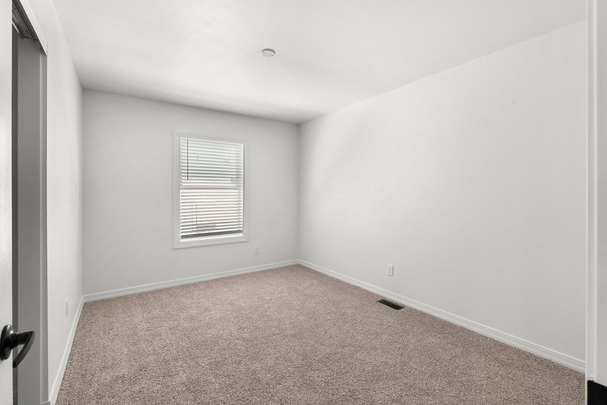PACIFIC VEGAS 13 - 3BD X 2BA 1,551 SQFT