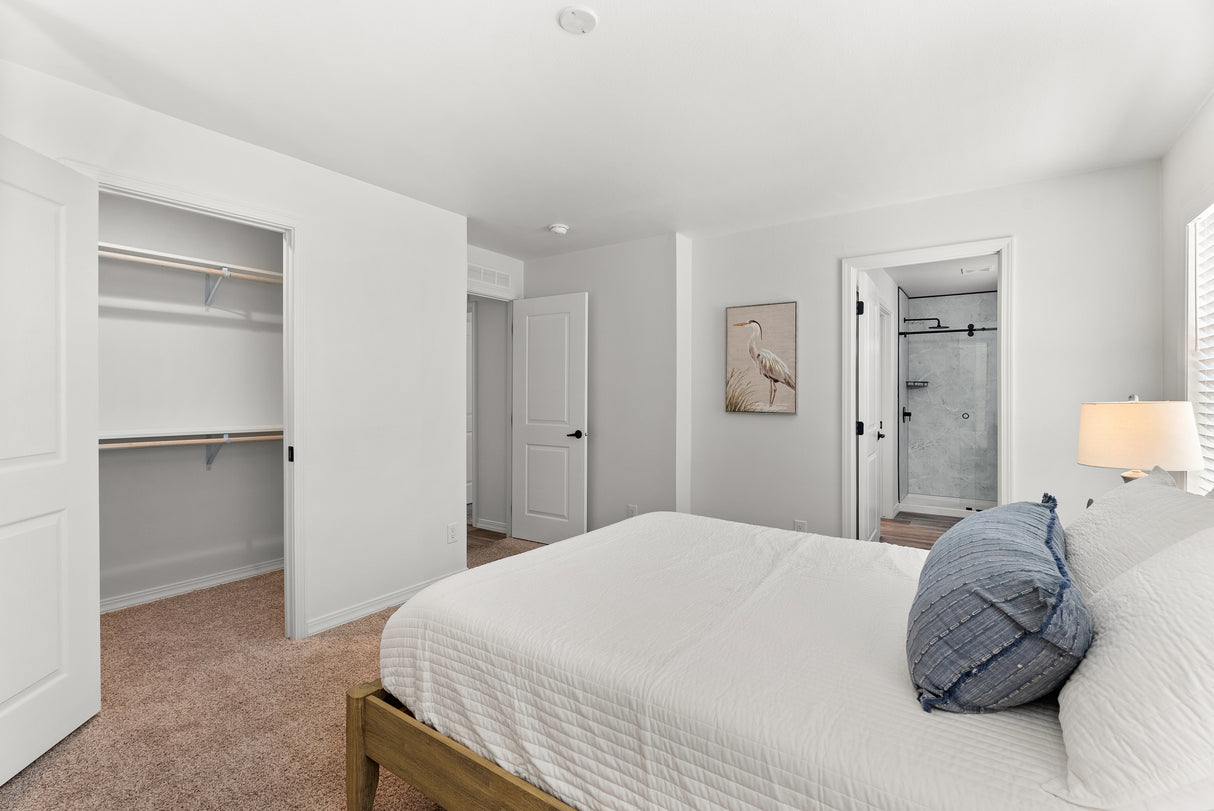 PACIFIC VEGAS 11 - 3BD X 2BA 1,335 SQFT