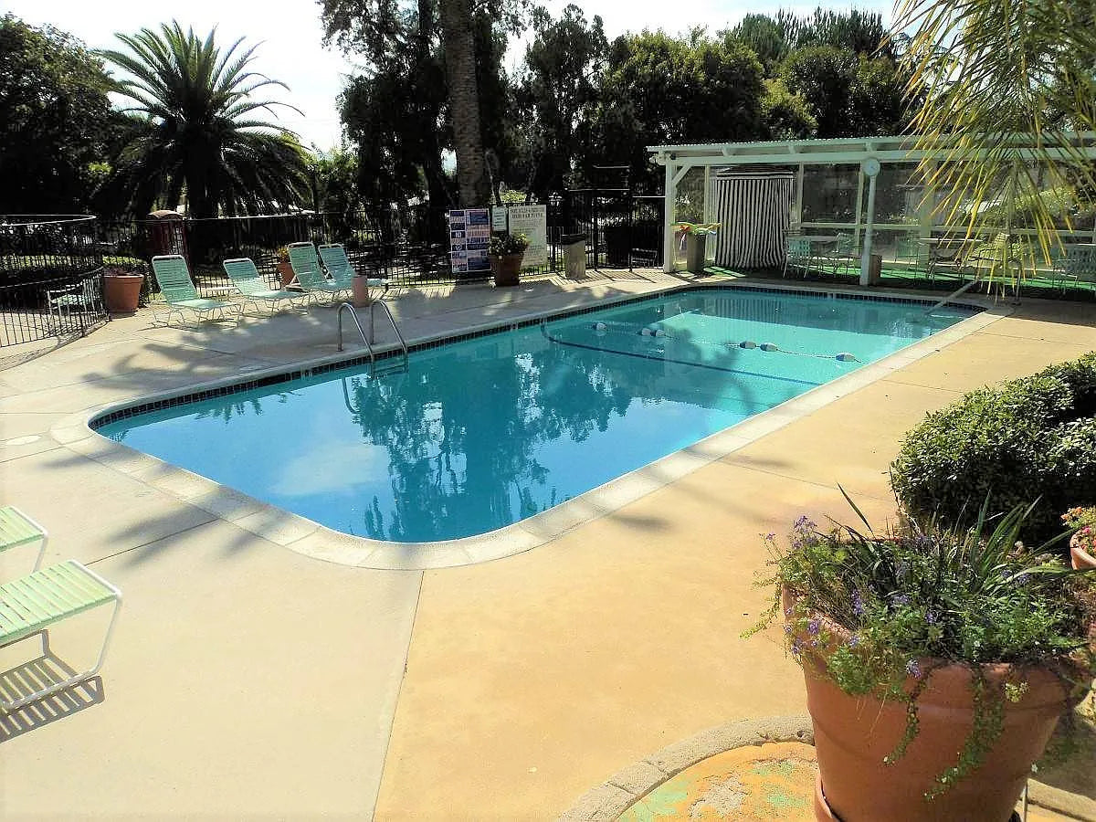 Pepperwood, Space 11