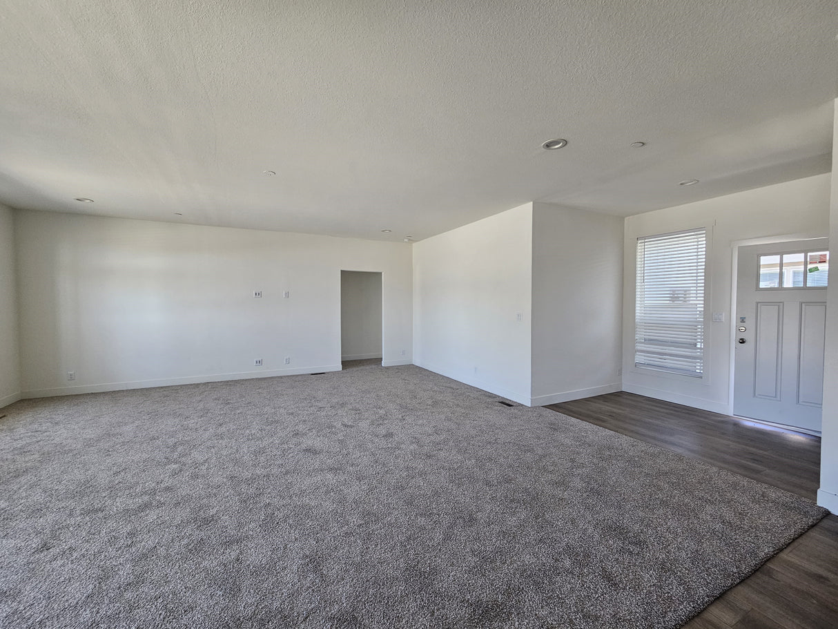 Pacific Grande BM14- 4BD & 2.5BA 2,455 SQFT