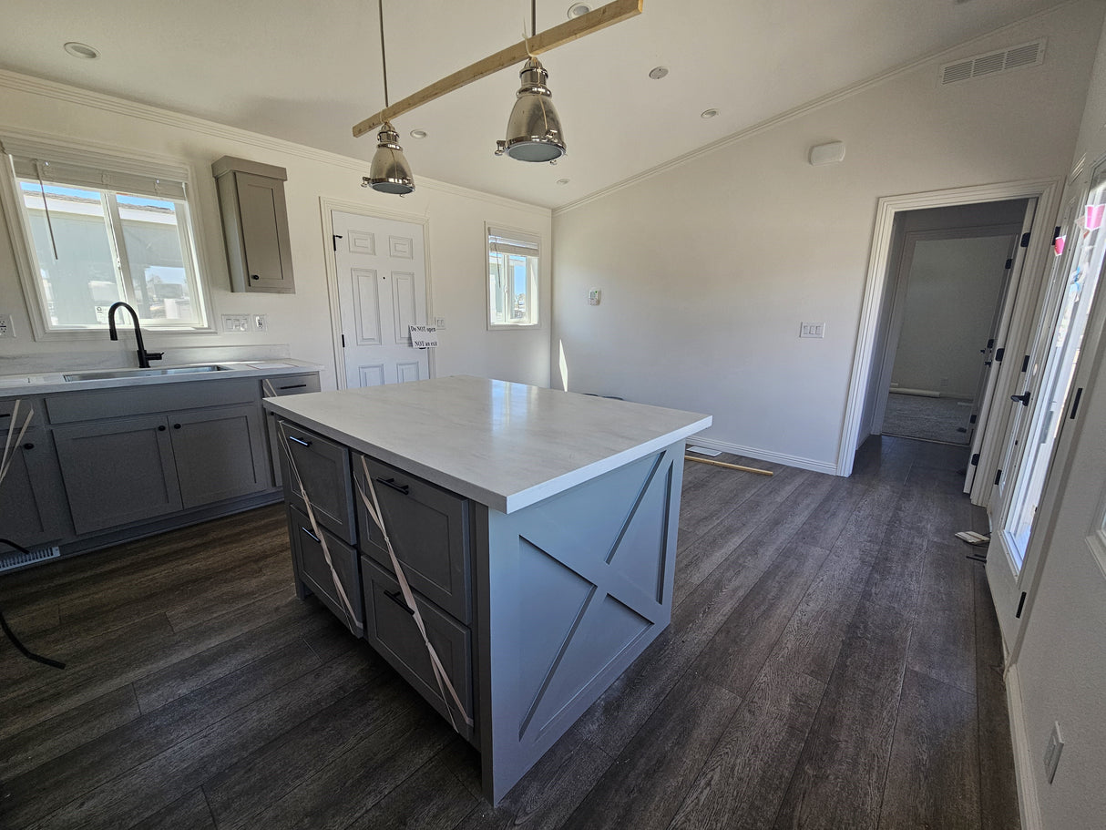 Pacific Summit BM3- 2BD & 2BA 816 SQFT