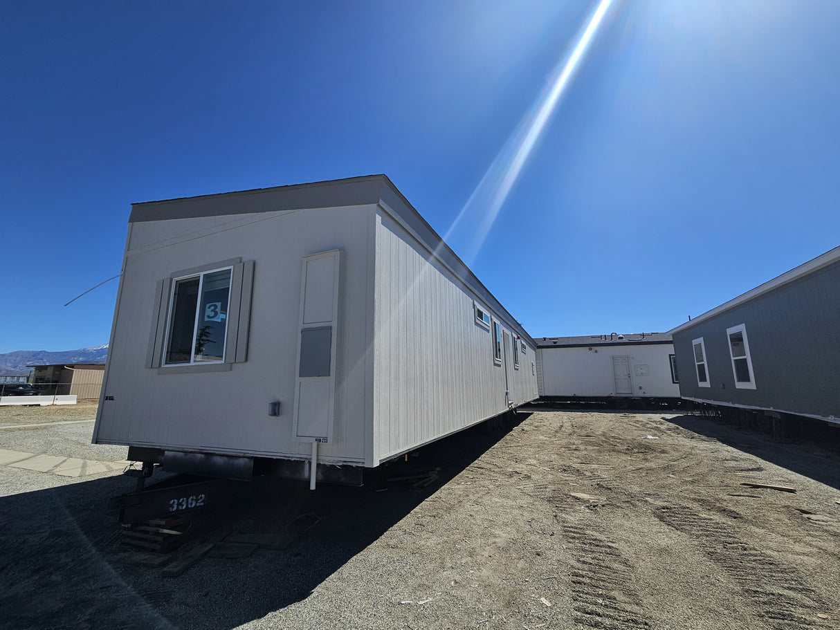 Pacific Summit BM3- 2BD & 2BA 816 SQFT