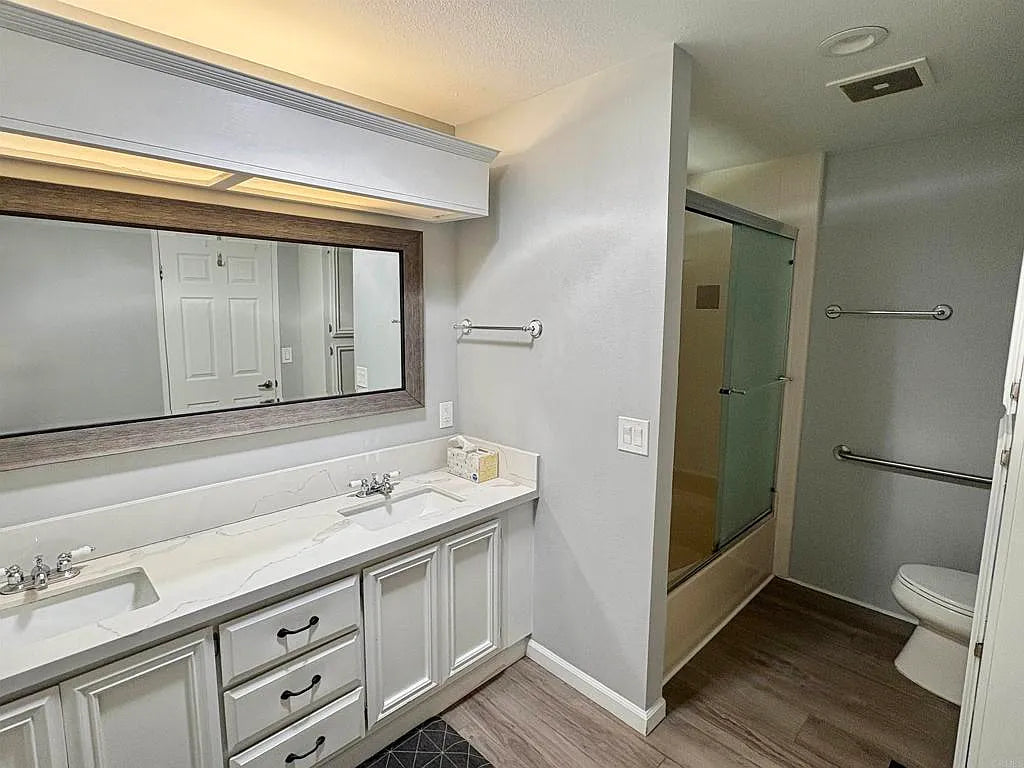 Vista Del Mar, Space 629