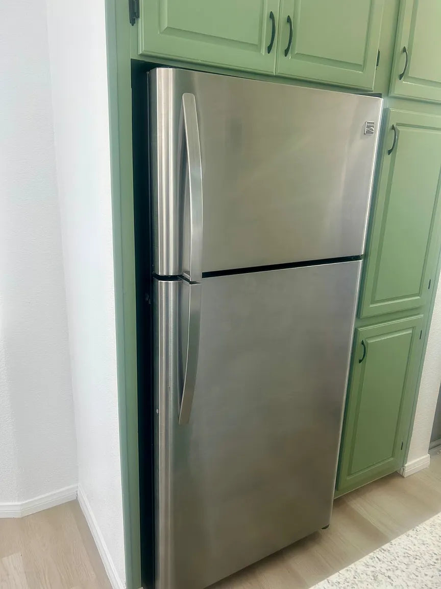 El Cajon Mobile Home Park, Space 25