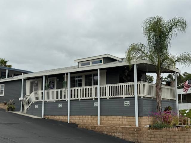 Cypress Hills, Space 66