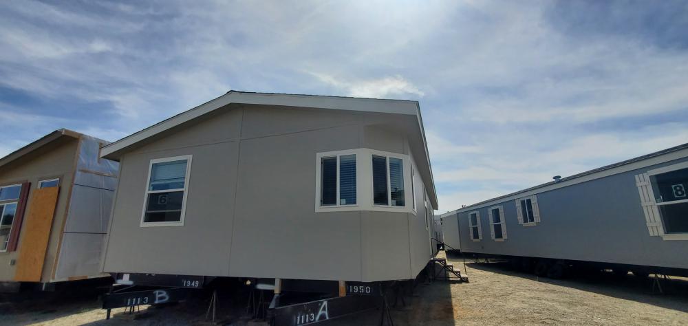 Pacific Olive BM6- 3BD & 2BA 1,228 SQFT