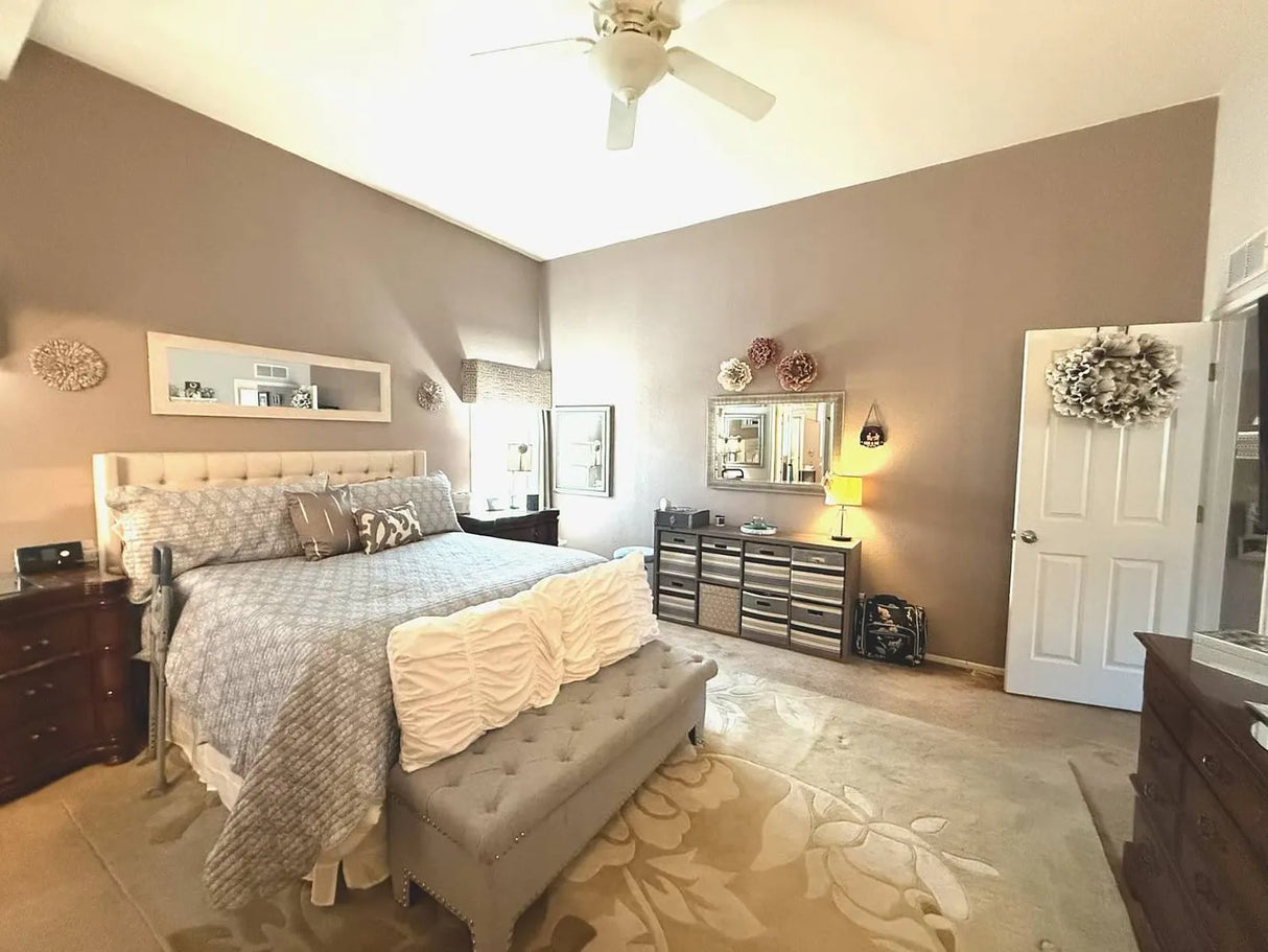 Cypress Hills, Space 66