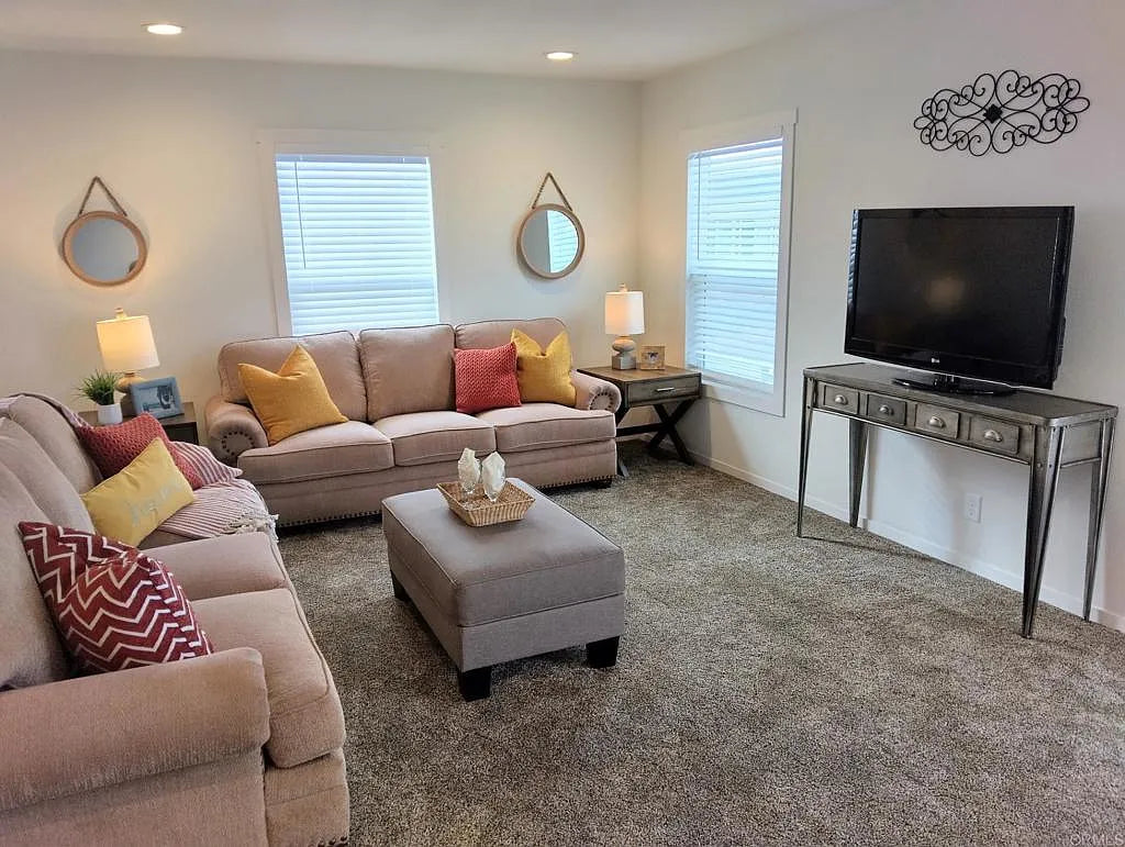 Pacific Sandpiper 3BD & 2BA 1,369 SQFT