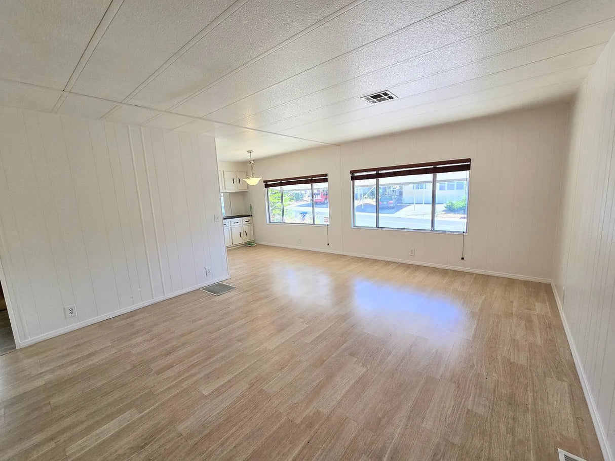 Pepperwood, Space 177