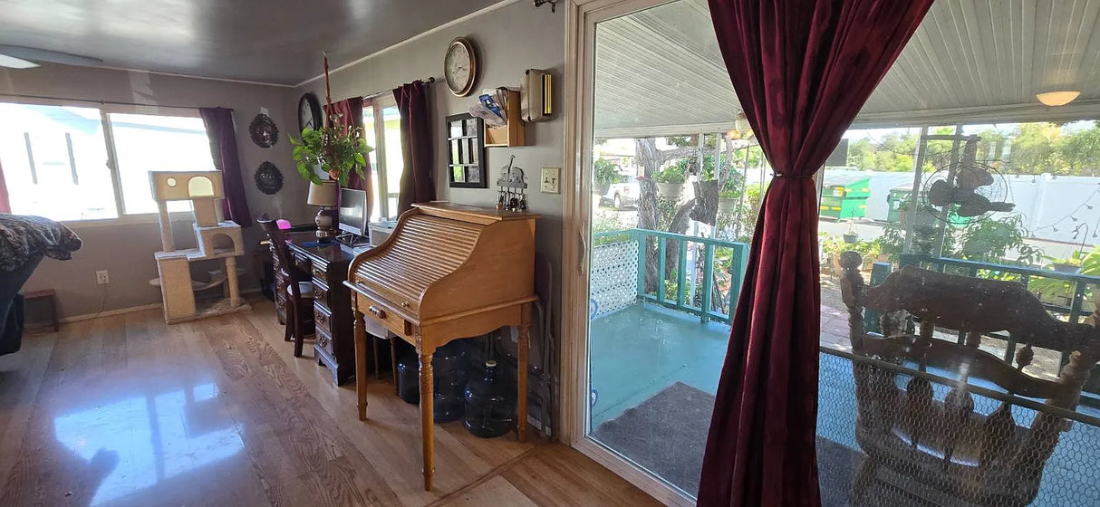 Santee Mobile Estates, Space 17