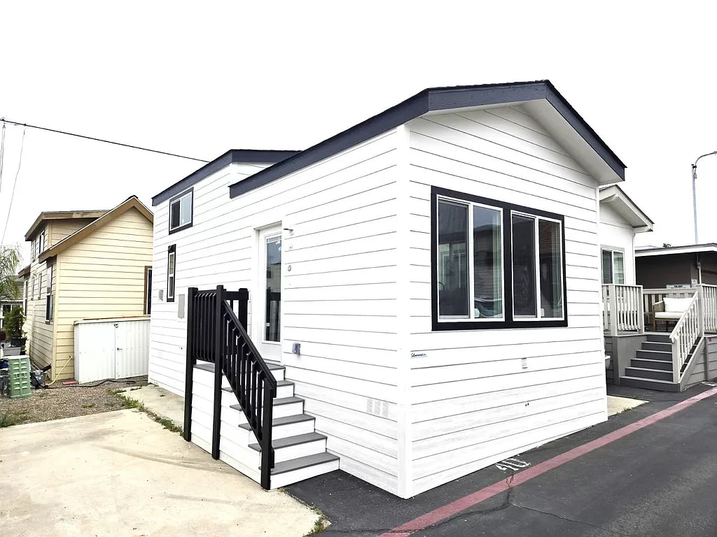 Trailer Rancho, Space 40