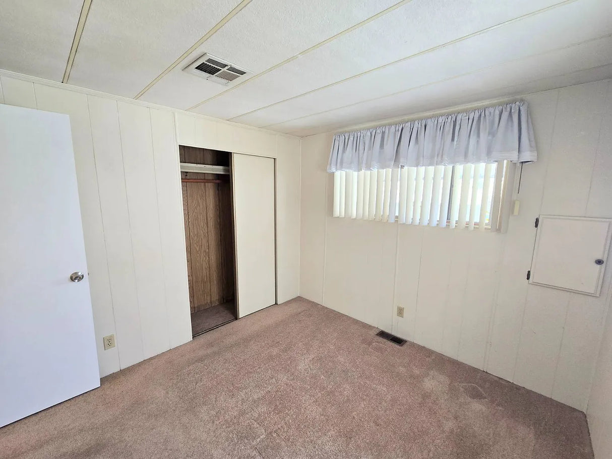 Pepperwood, Space 11