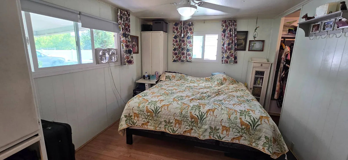 Santee Mobile Estates, Space 17