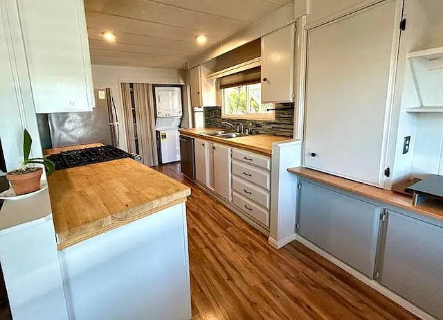 Vista Royal Lodge, Space 112