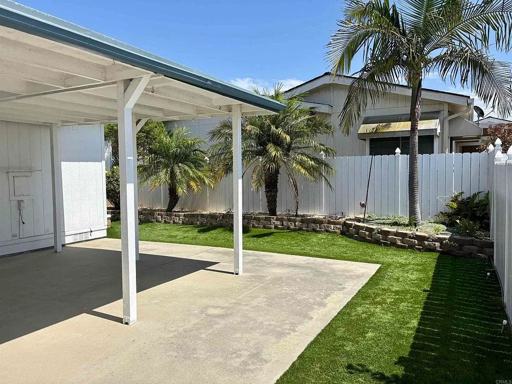 Vista Del Mar, Space 629