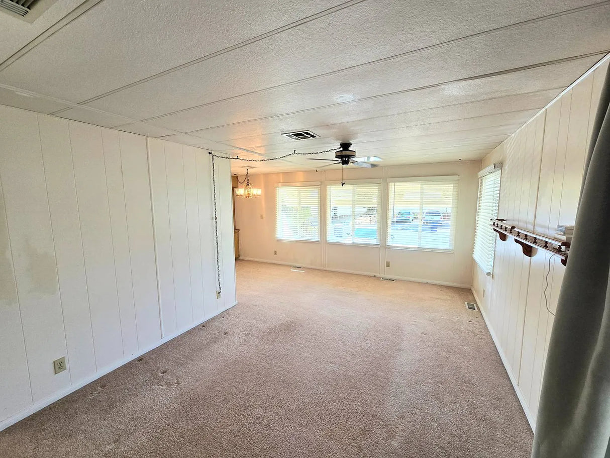 Pepperwood, Space 11