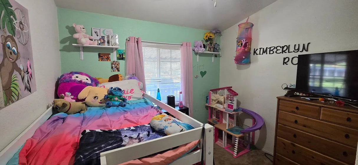 Rancho La Vista, Space 3