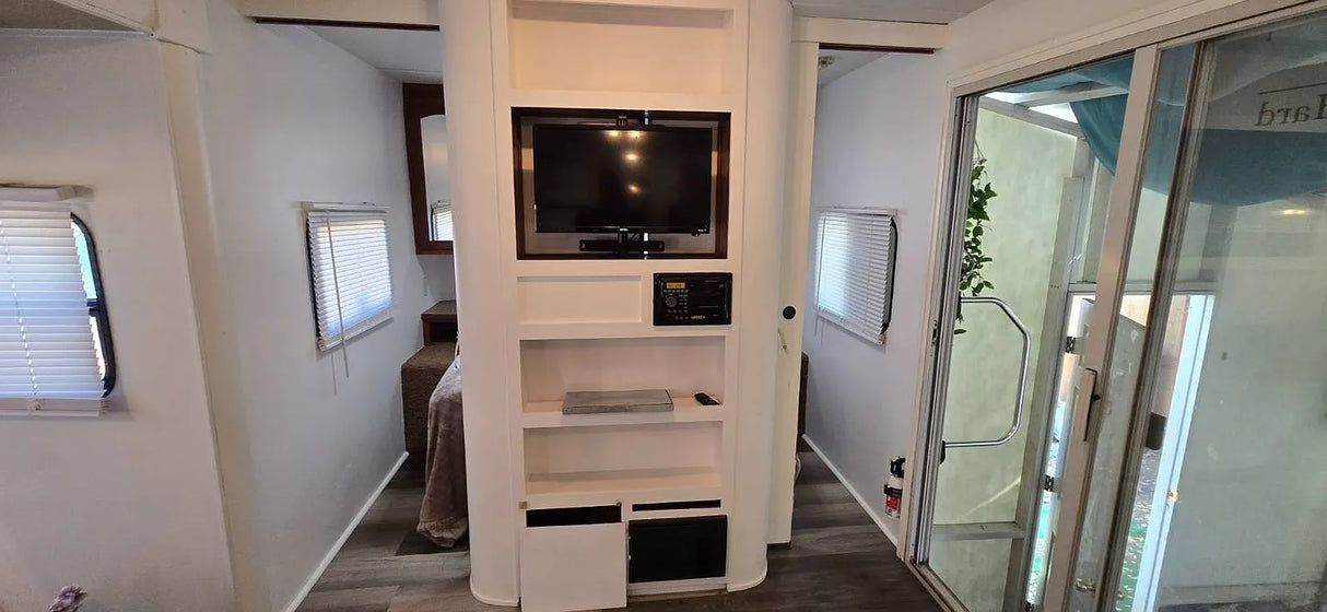 Mussey Grade Village, Space R-60