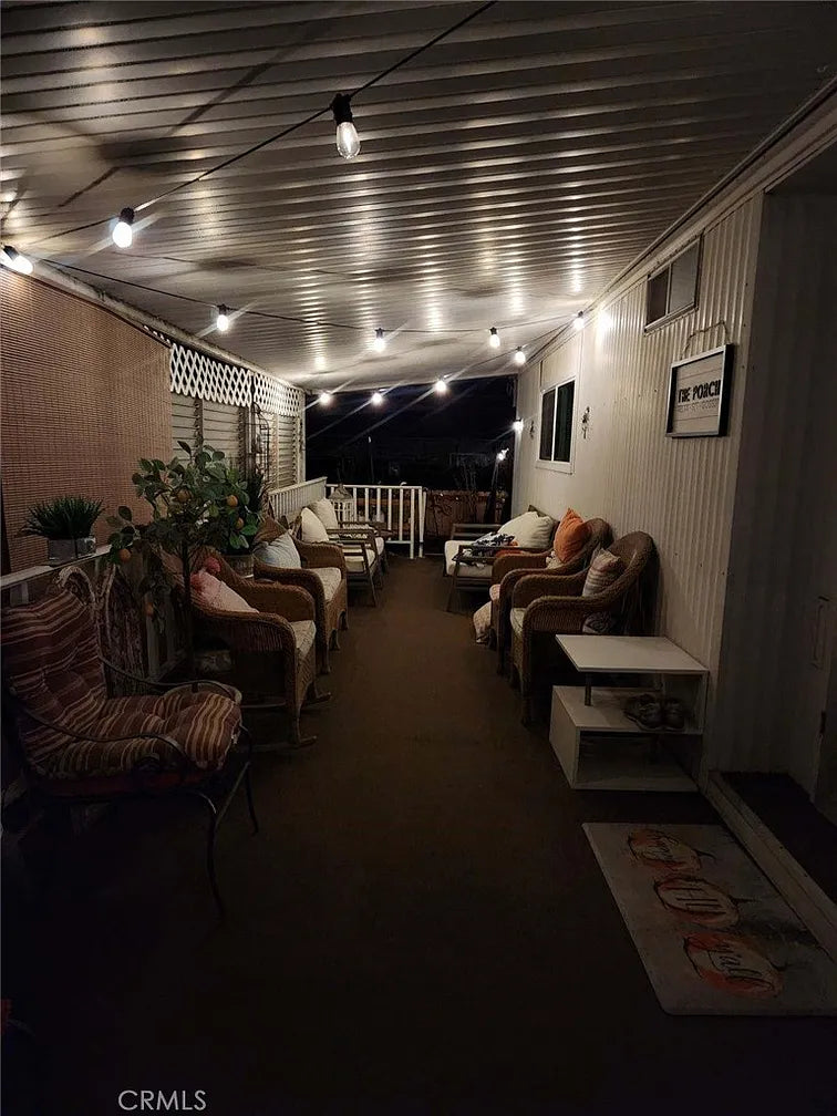 The Colony, Space 69