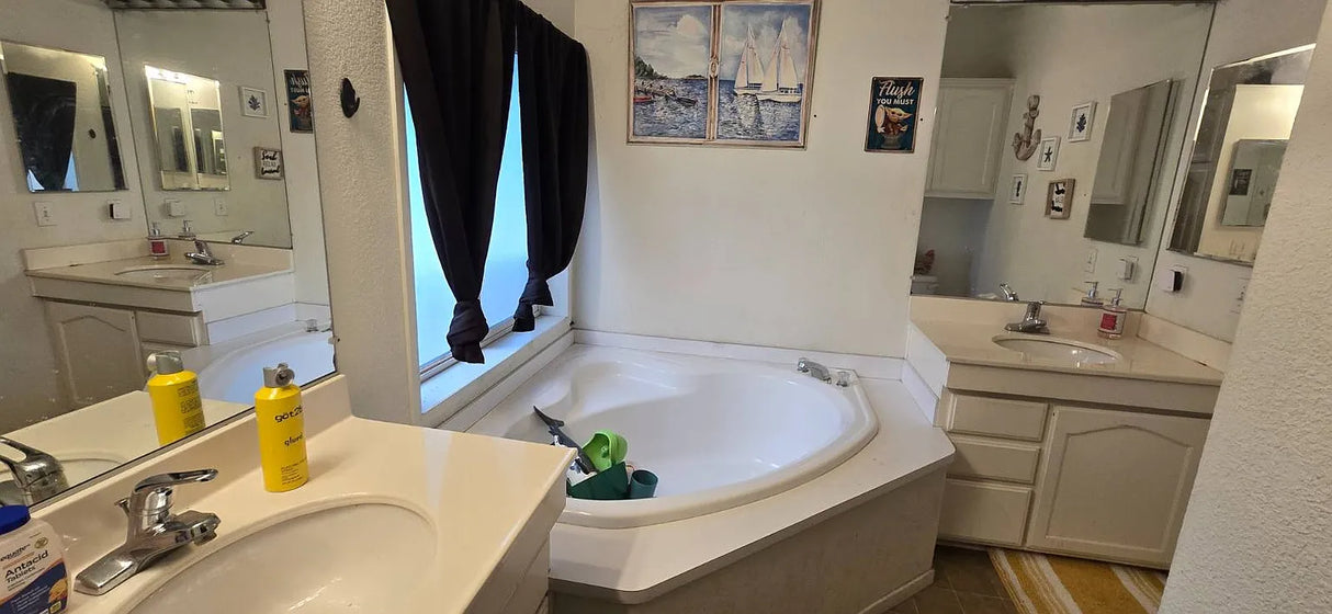 Rancho La Vista, Space 3