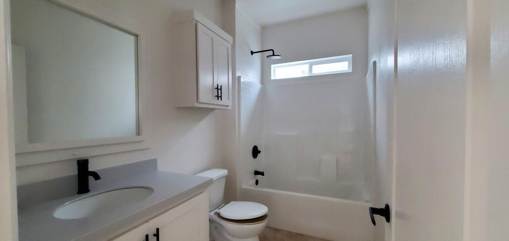 Pacific Ivy BM7- 4BD & 2BA 1,600 SQFT