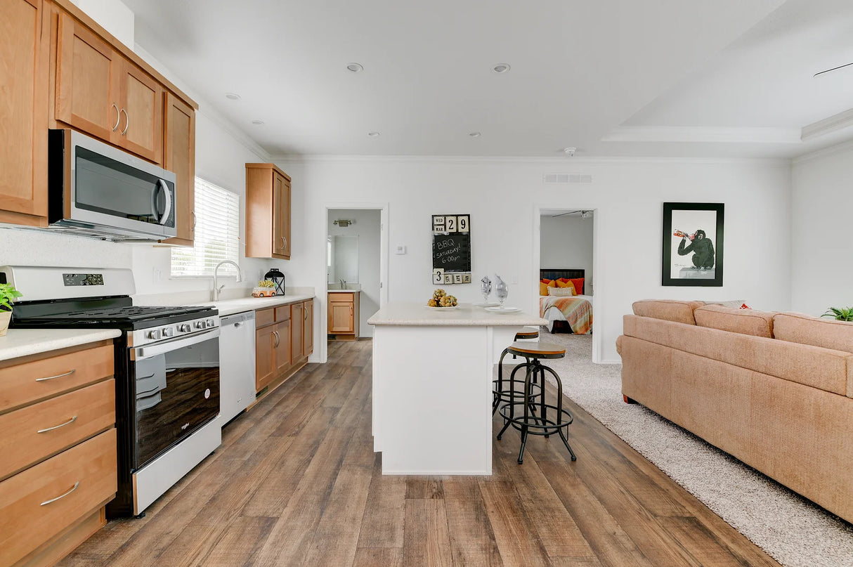 Pacific Sunset 2BD & 3BA 1,188 SQFT