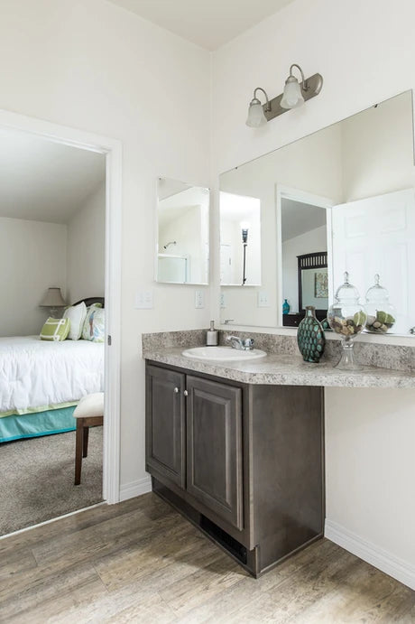 ADU 3 BD & 2 BA - 1041 SQFT