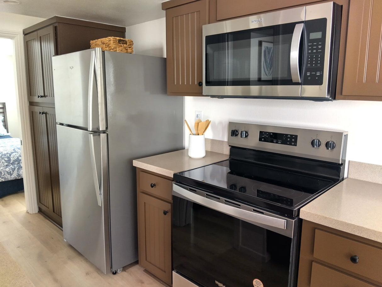 Pacific Haven Model 5 CR5- 1BD & 1BA 382 SQFT