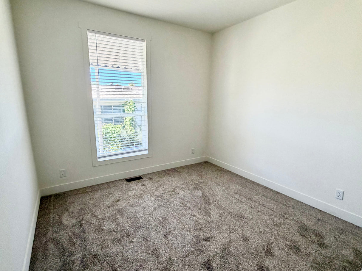 Springdale Estates, Space 3