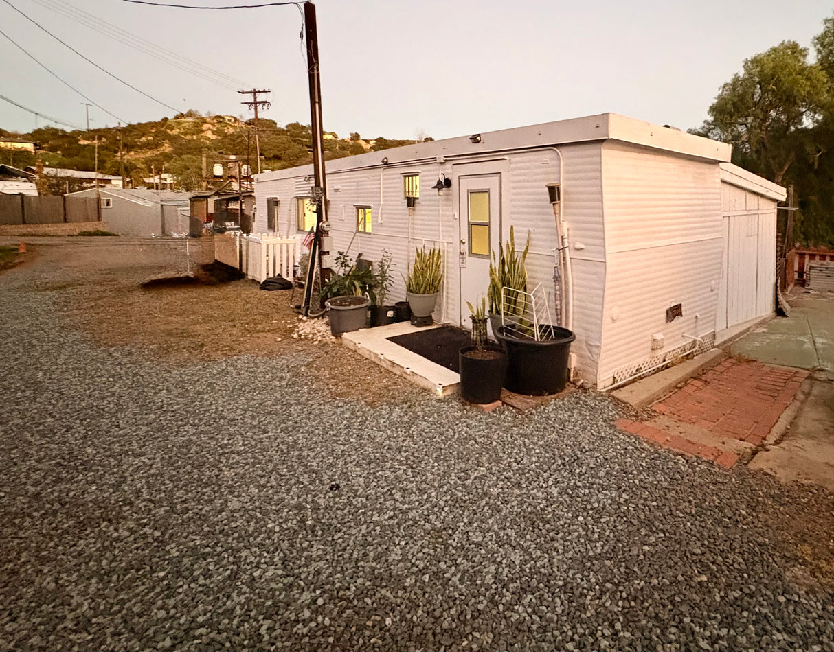 Lake Wohlford, Space C2