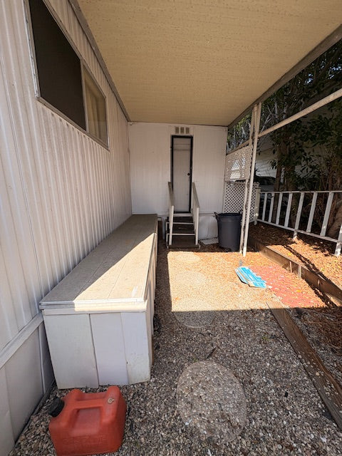 Grandview Terrace, Space 101