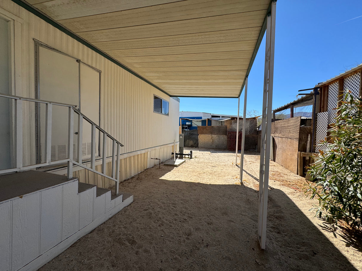 Ocotillo Oasis Mobile Home Park, Space 508