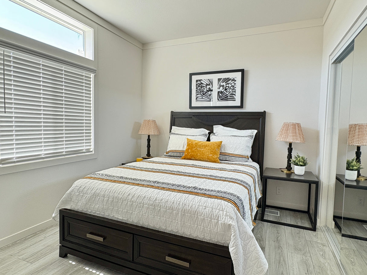 Pacific Bright Star Model 4 CR4- 2BD & 2BA 750 SQFT