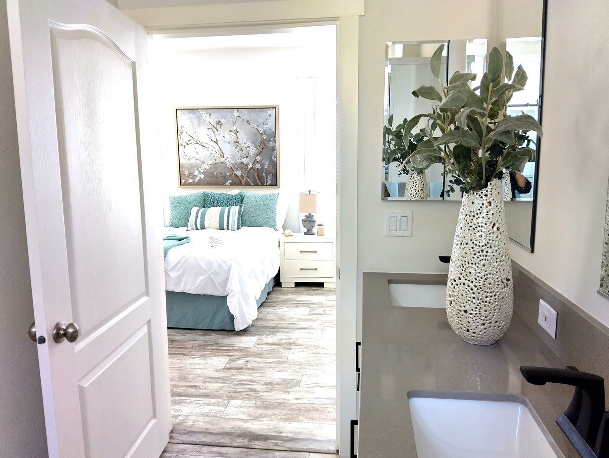 Pacific Chili SM 2- 2BD & 2BA