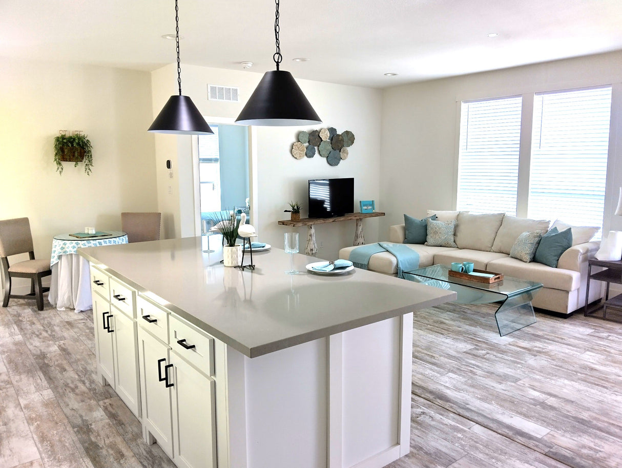 Pacific Chili SM 2- 2BD & 2BA