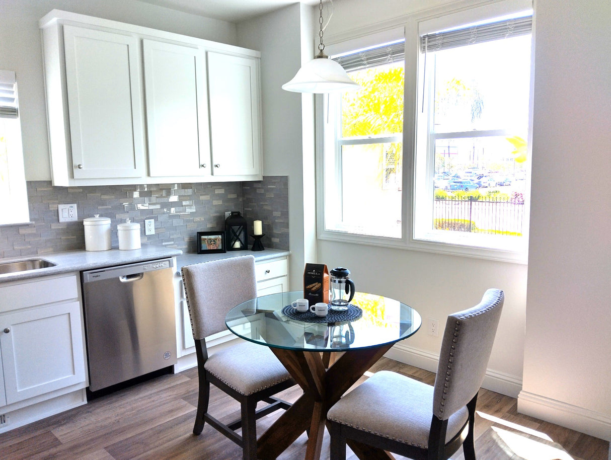 Pacific Vegas 5 SM1- 3BD & 2BA