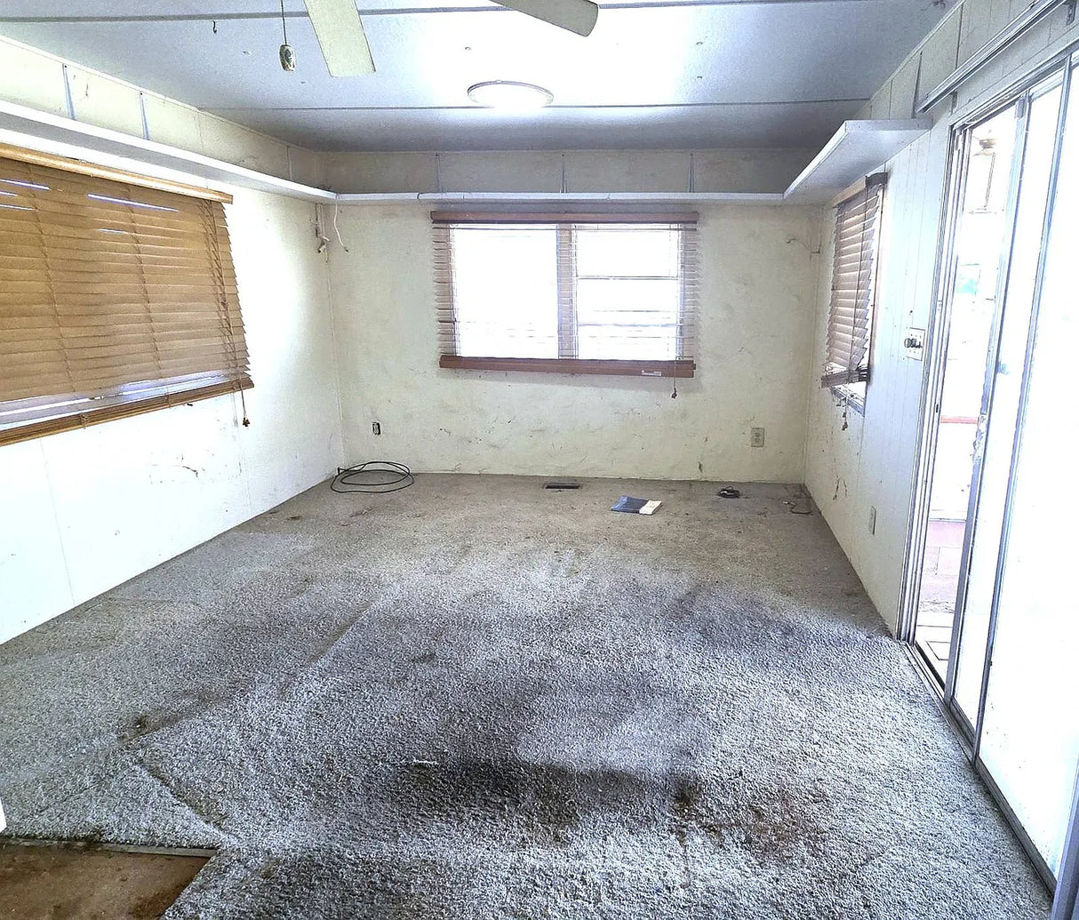 Palm Drive Court, Space D2