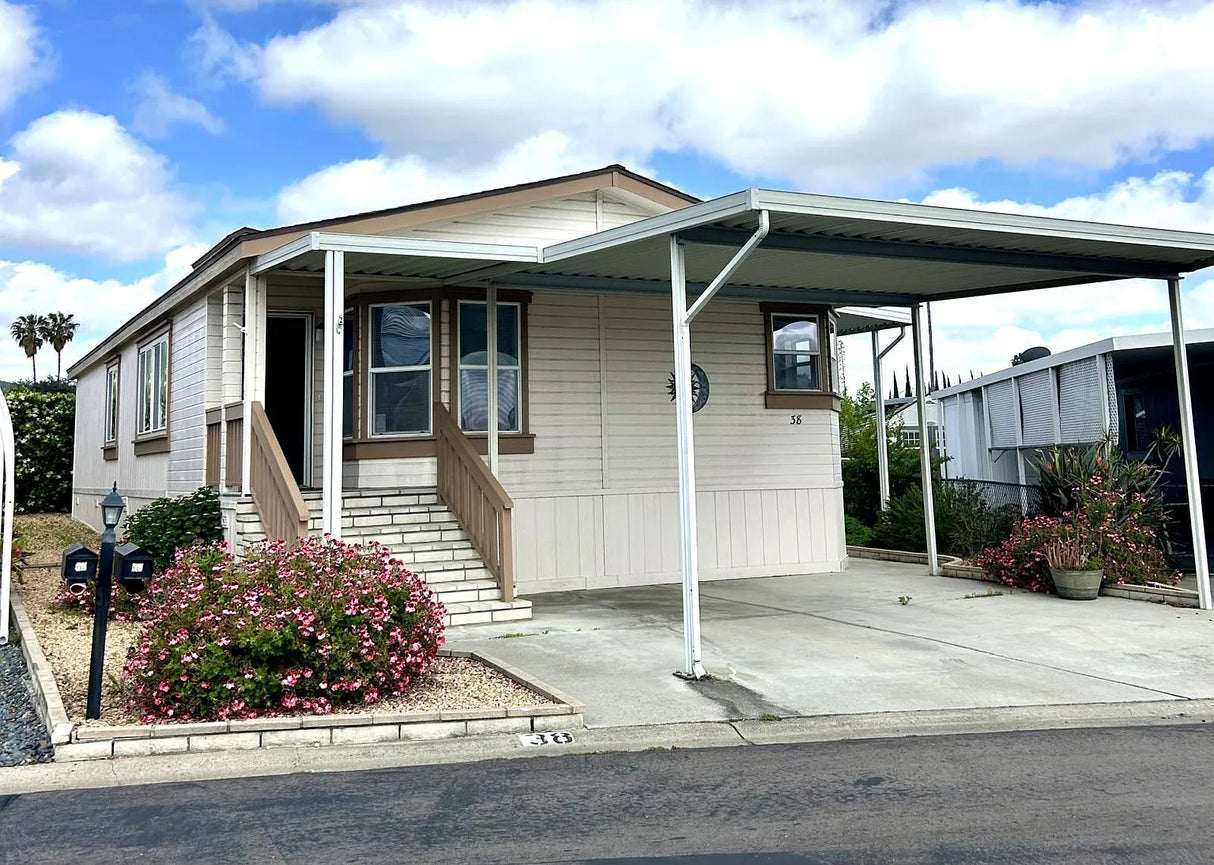 Vista Cascade, Space 38