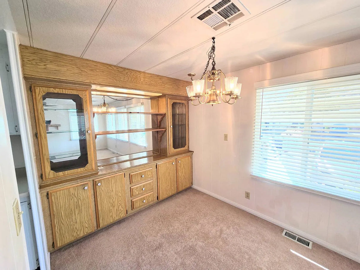 Pepperwood, Space 11