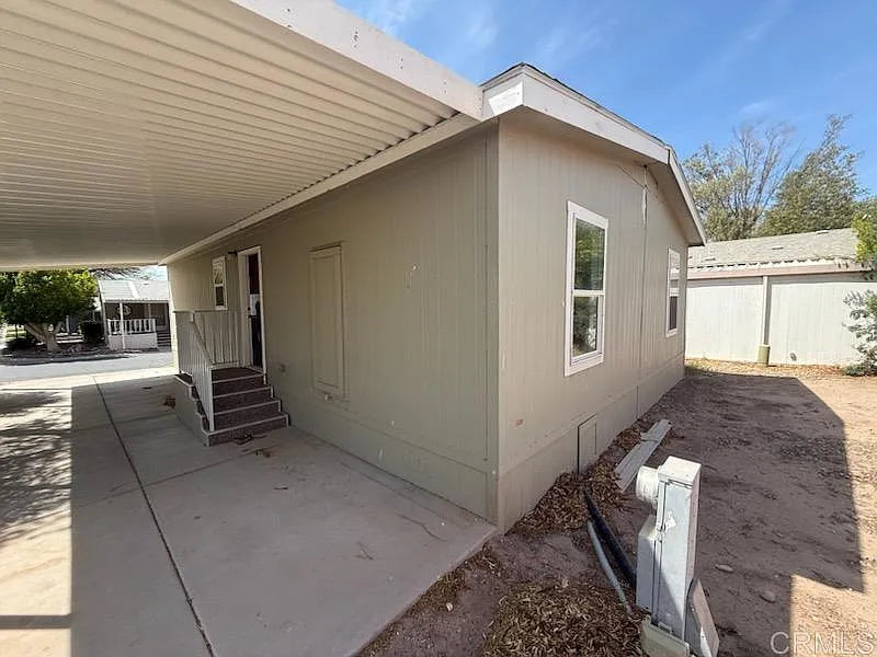 Storms Crossing, Space 66