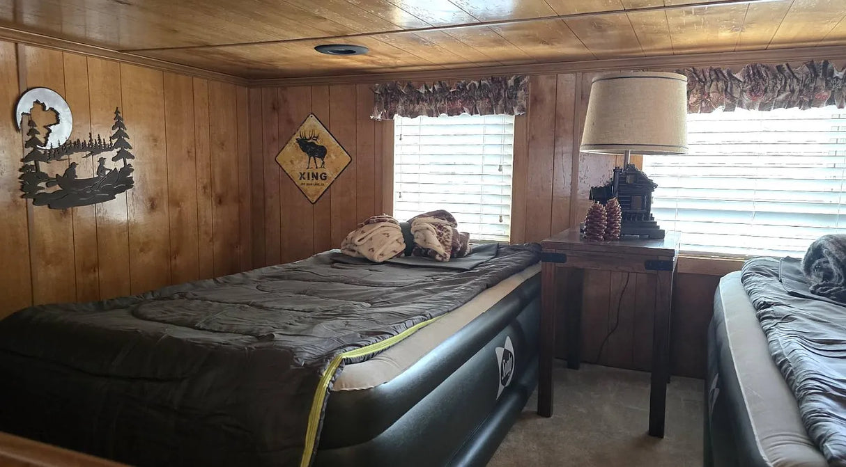 Big Bear Mobile Estates, Space RV2