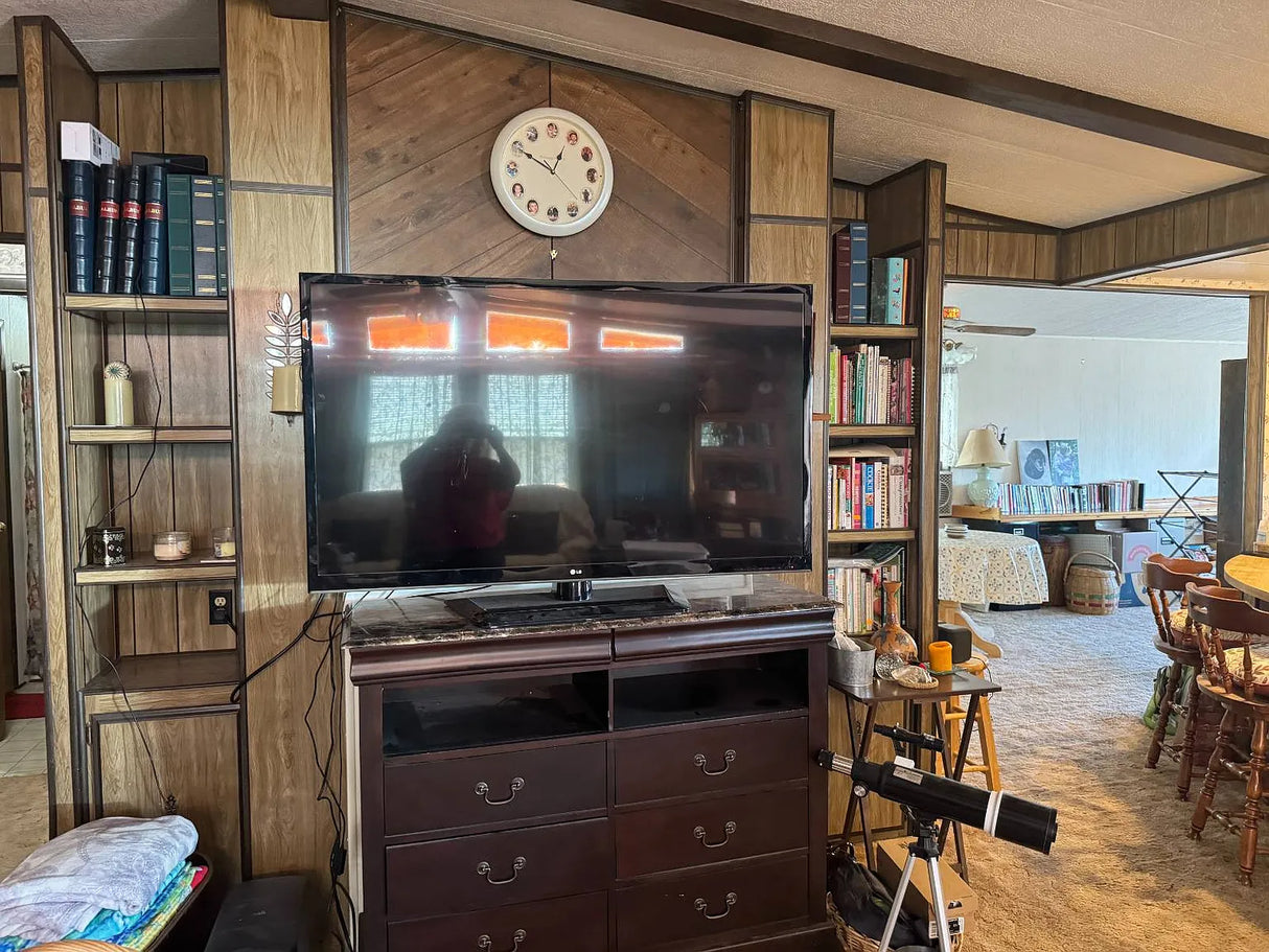 Oakridge Mobile Estates, Space 38