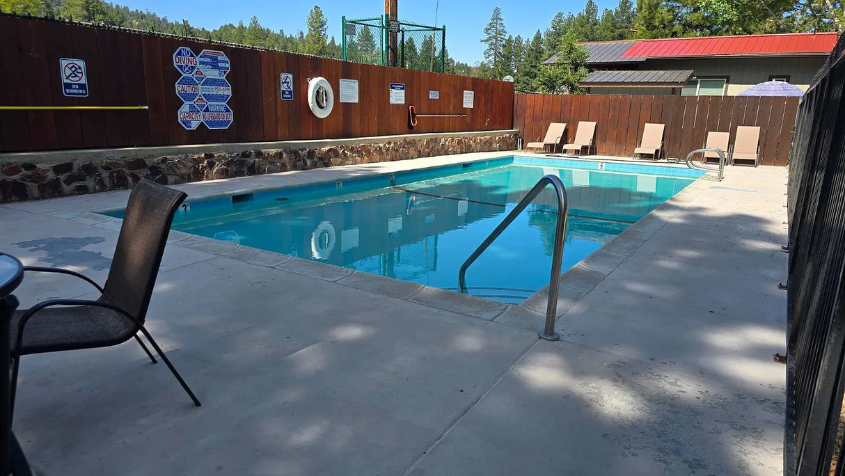 Big Bear Mobile Estates, Space RV2