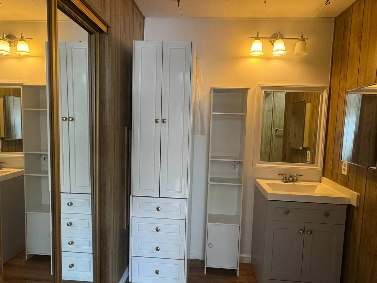 Oakridge Mobile Estates, Space 98