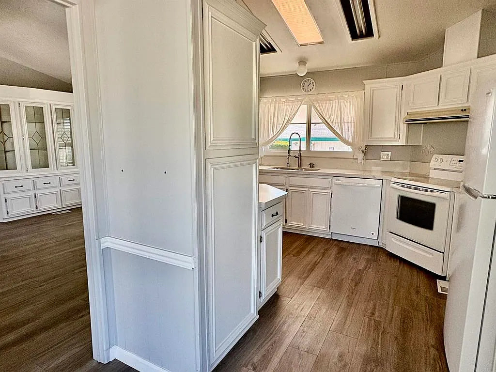 Vista Del Mar, Space 629