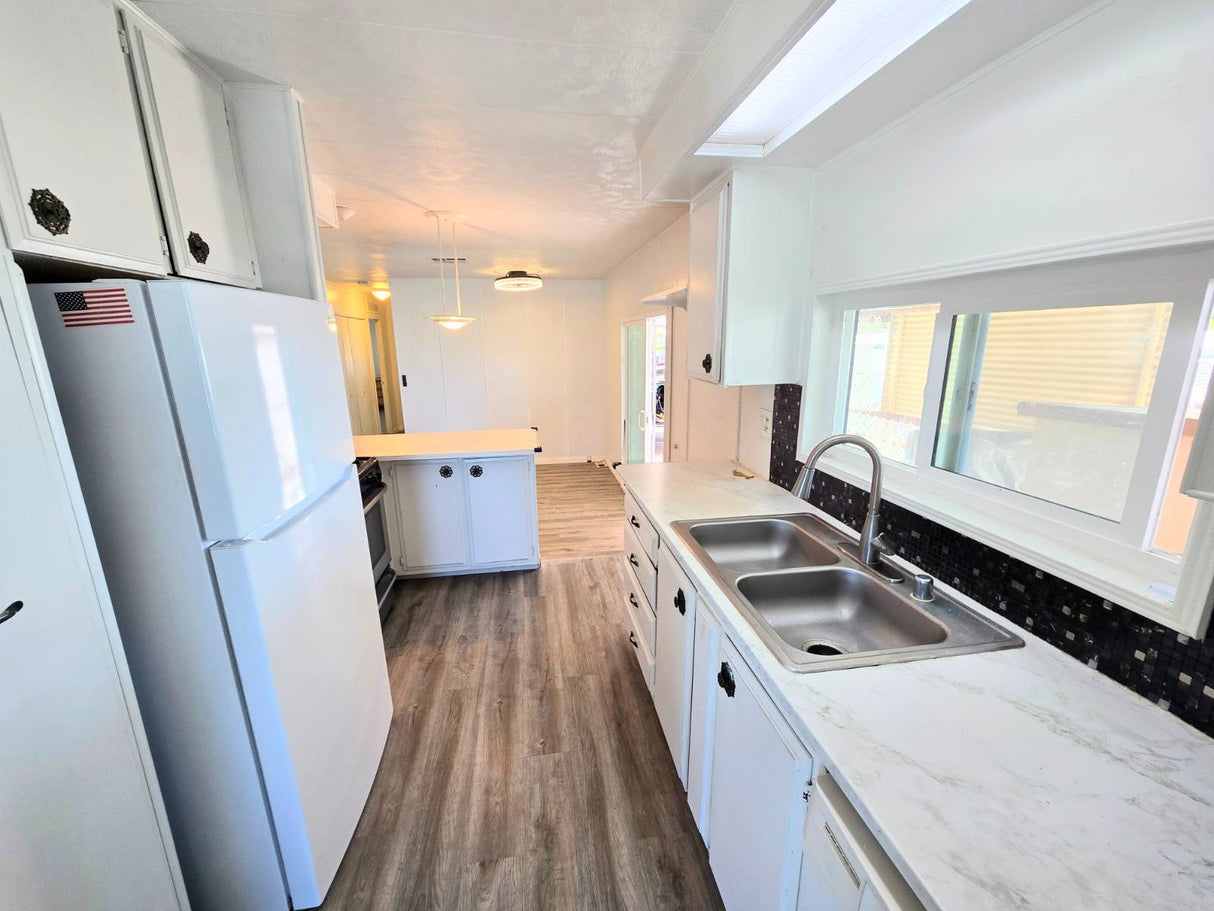 Grandview Terrace, Space 208