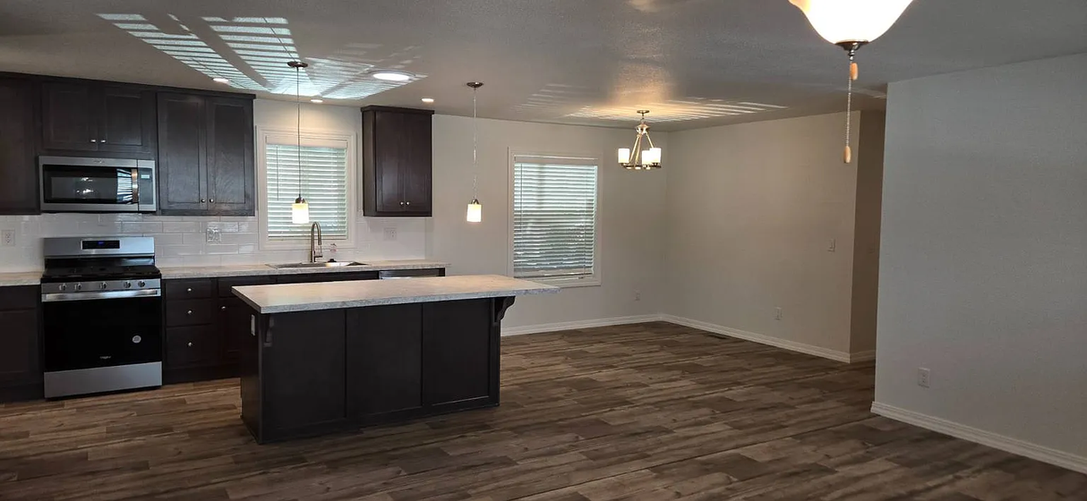 Terrace View, Space 72