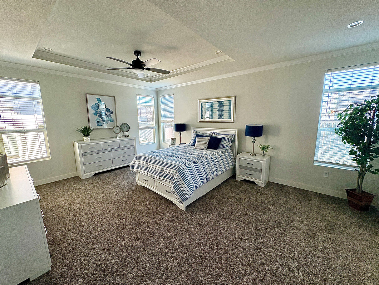 Pacific Palace SM5- 3BD & 2BA 1,831 SQFT